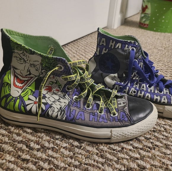 DC comics Batman Joker Converse - Picture 2 of 2